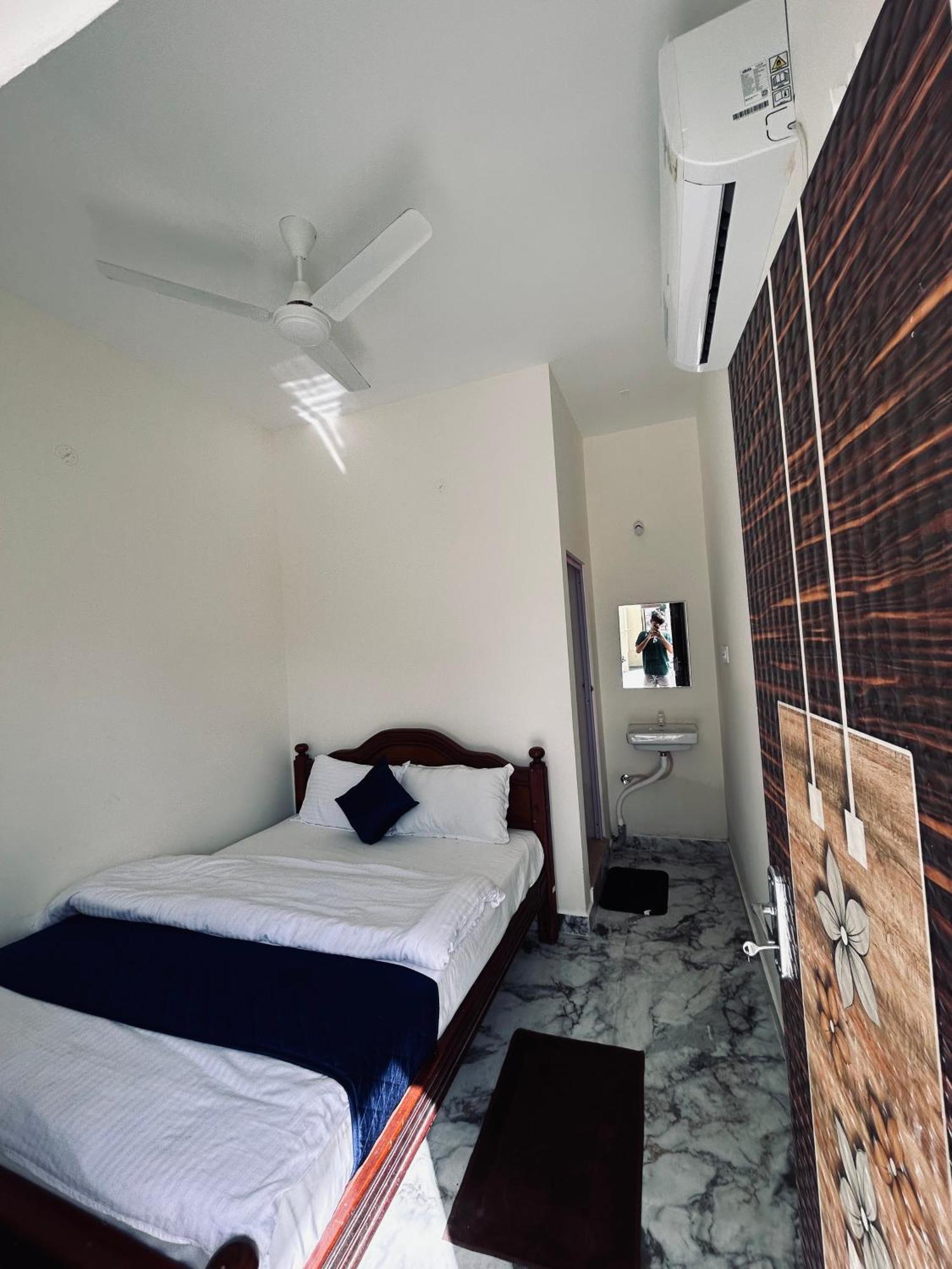 Dss Home Stay Just 500 Meter Girivalam Road Tiruvannamalai Ngoại thất bức ảnh