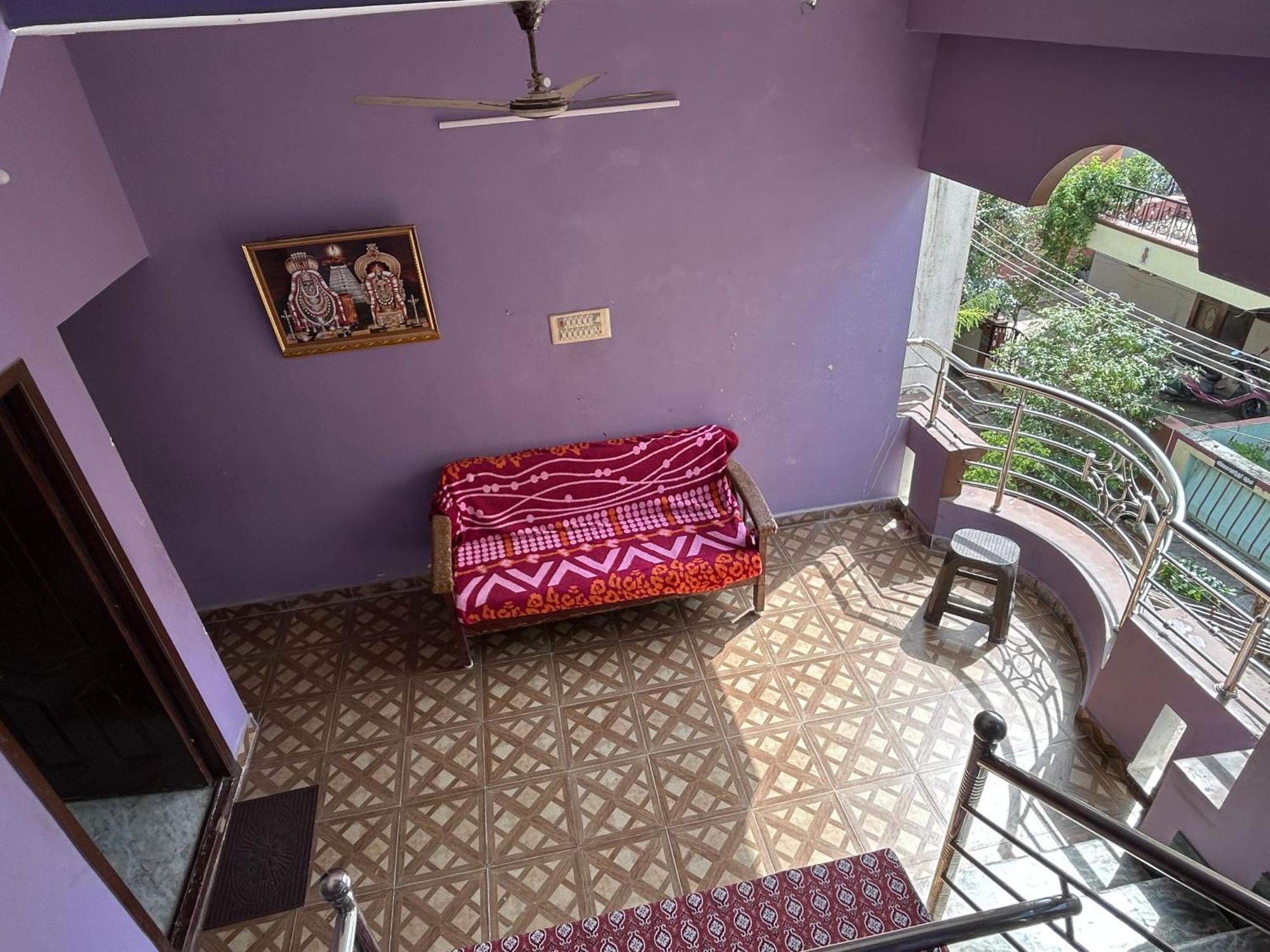 Dss Home Stay Just 500 Meter Girivalam Road Tiruvannamalai Ngoại thất bức ảnh